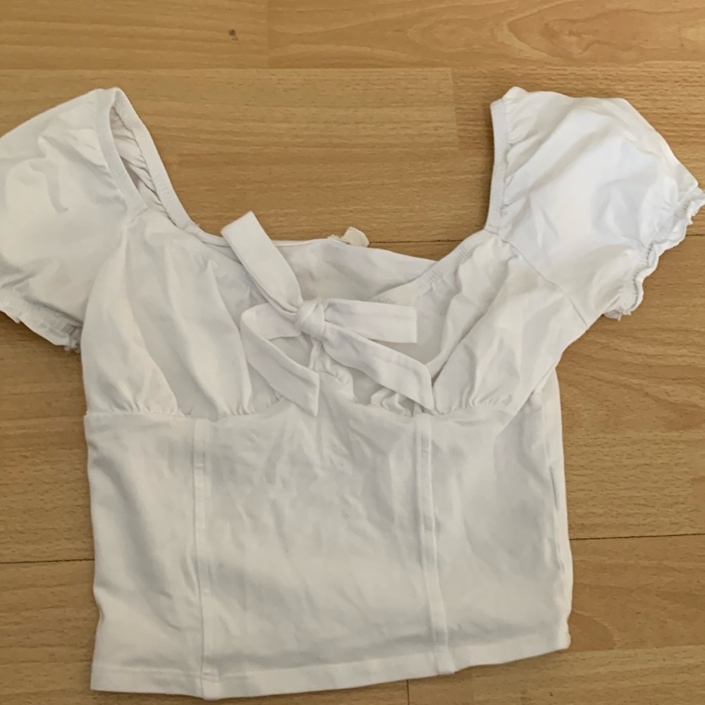 White crop top with bow